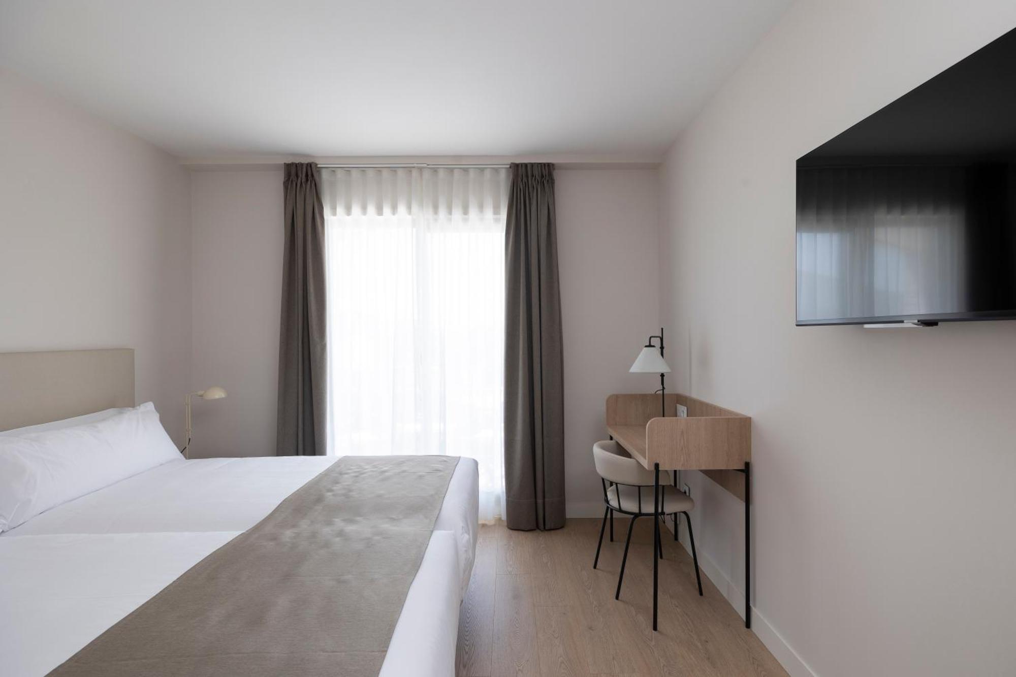 Hotel H4 Cangas 3 Superior Exteriér fotografie