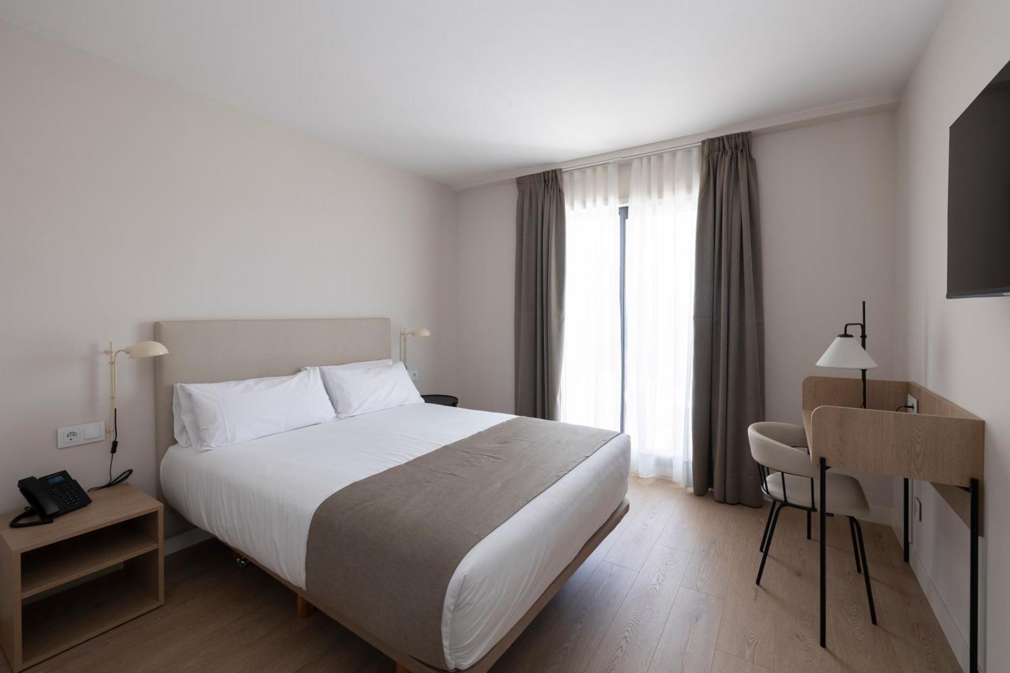 Hotel H4 Cangas 3 Superior Exteriér fotografie
